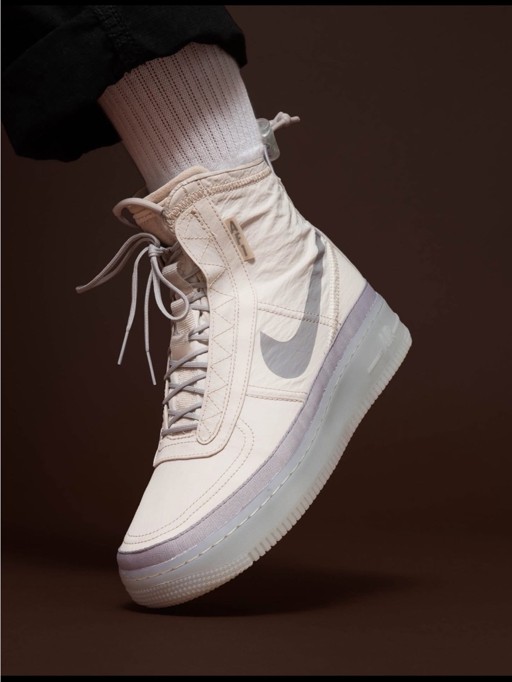 Nike Women’s Air Force 1 High Shell 'Sail' Size 6 Cream